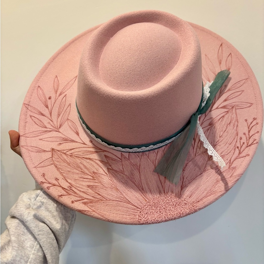Handmade Floral Burned Wool Hat – Blush Pink Boho Style